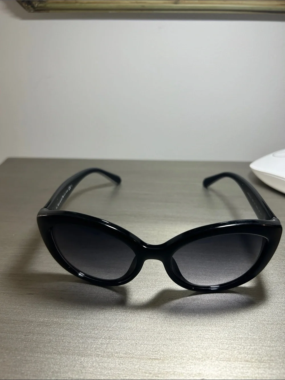 kate spade Black Sunglasses with Turquoise Hard Case